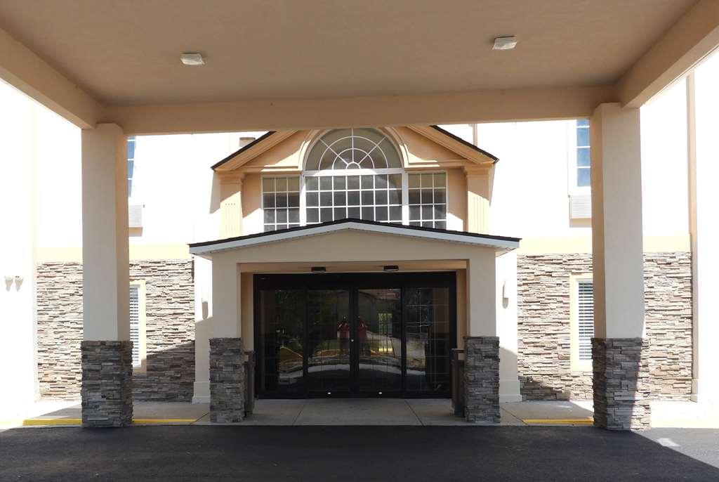 Hotel Baymont By Wyndham Lafayette Airport Exterior foto