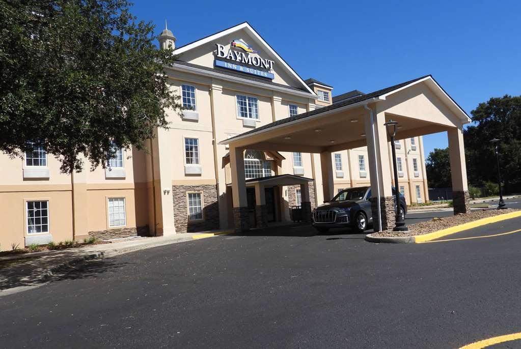 Hotel Baymont By Wyndham Lafayette Airport Exterior foto